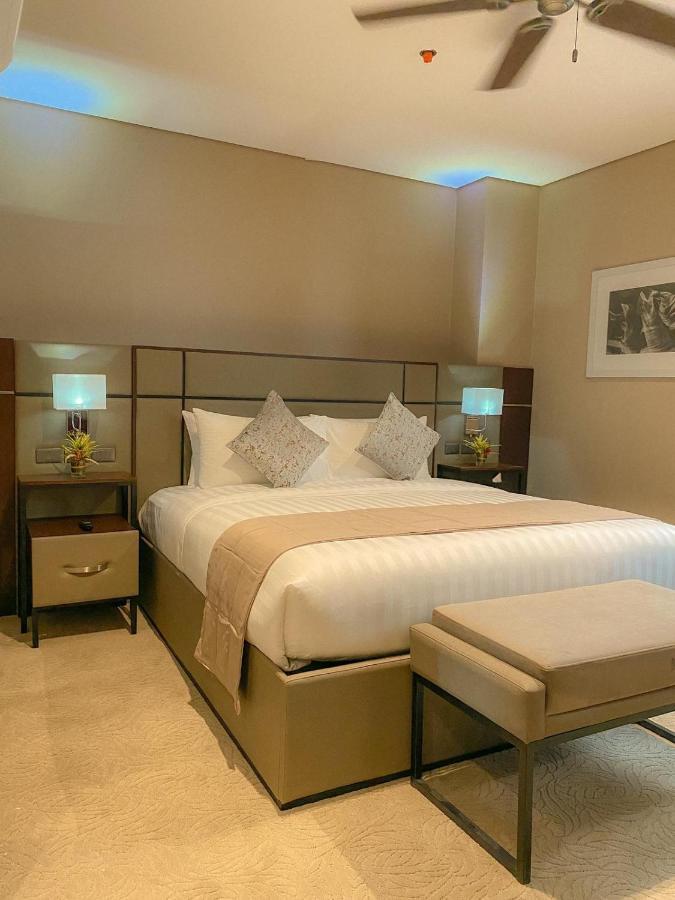 The Plaza Garden Hotel And Residences Baguio City Exteriör bild
