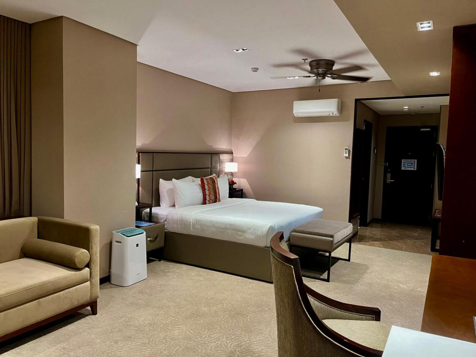 The Plaza Garden Hotel And Residences Baguio City Exteriör bild